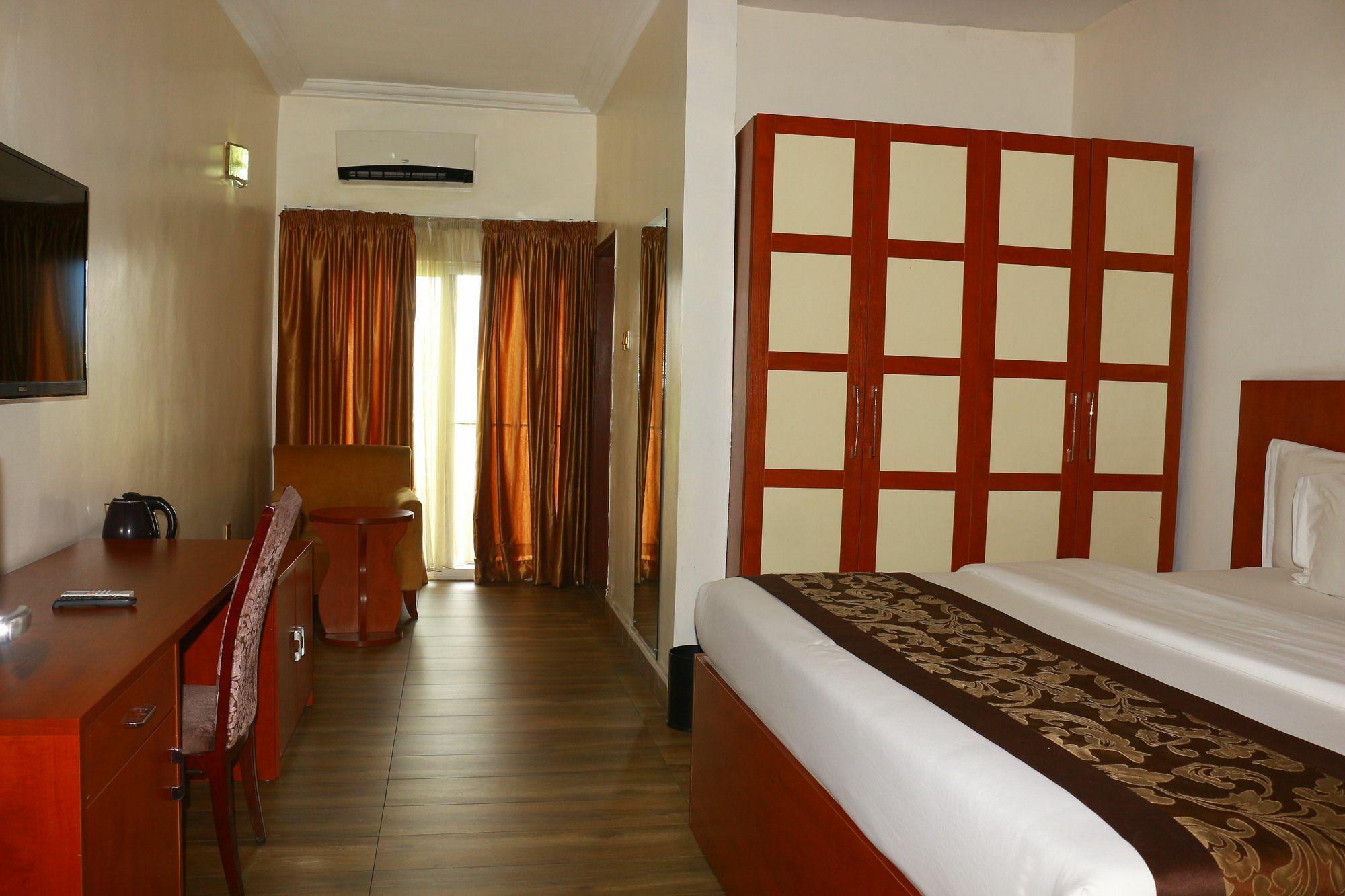 Bon Hotel Port Harcourt At La Kings Экстерьер фото